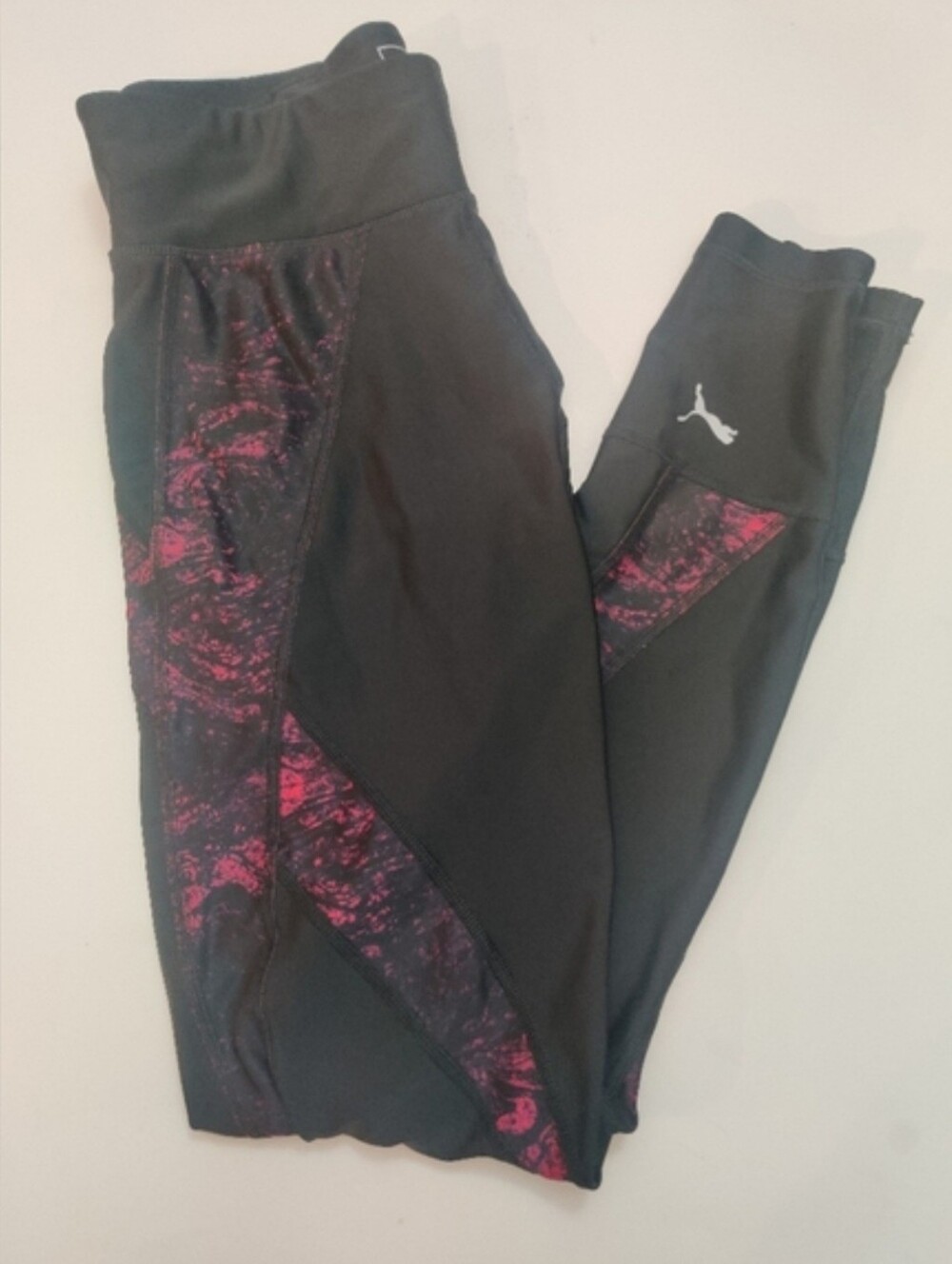 Puma Explosive Tights In Black & Dark Purple Nature Print